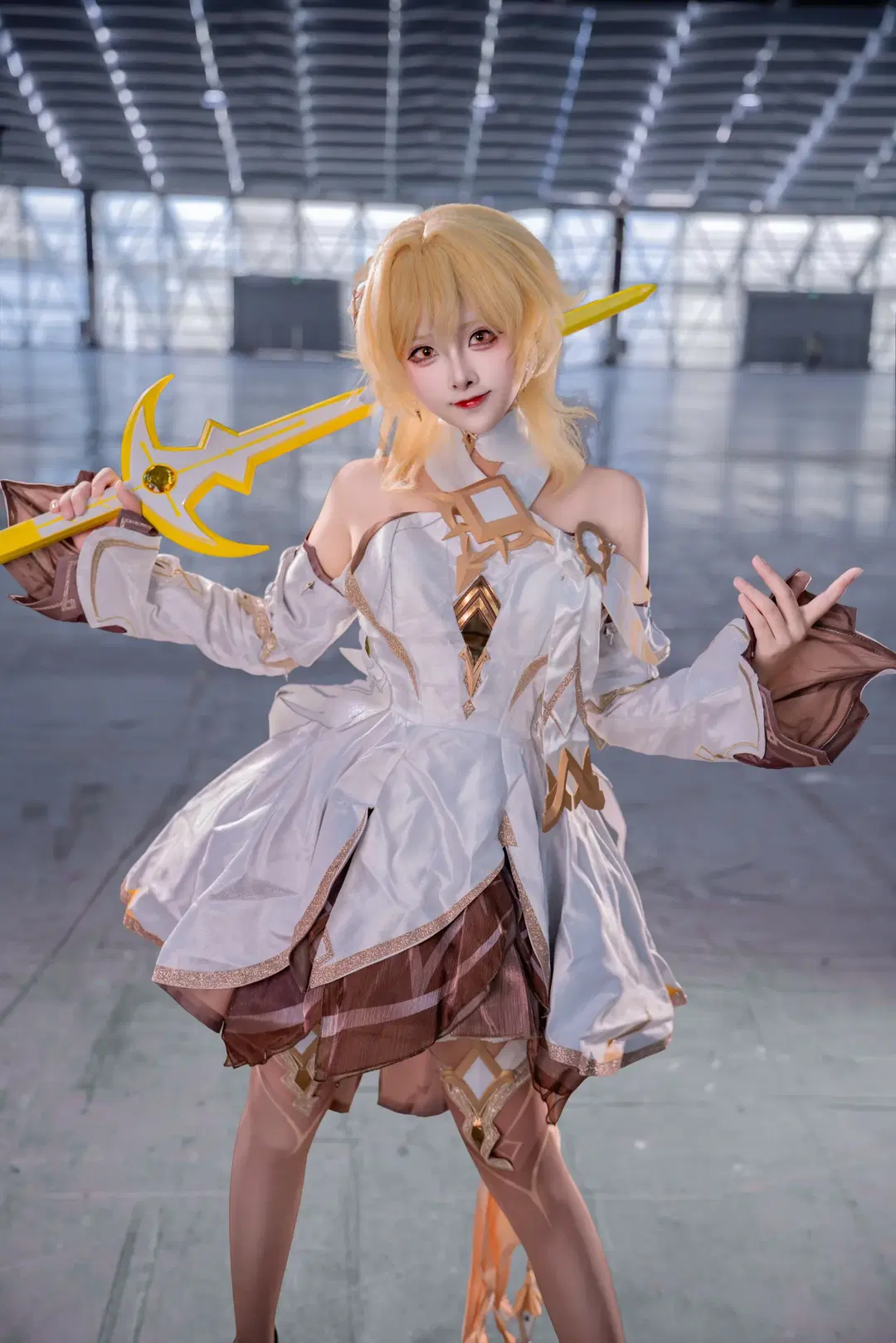 【蛍 コスプレ】『原神』イベント写真：手動のリボン飛ばしは本気で腕力が試される - 矢泽焰焰子 - 6枚目