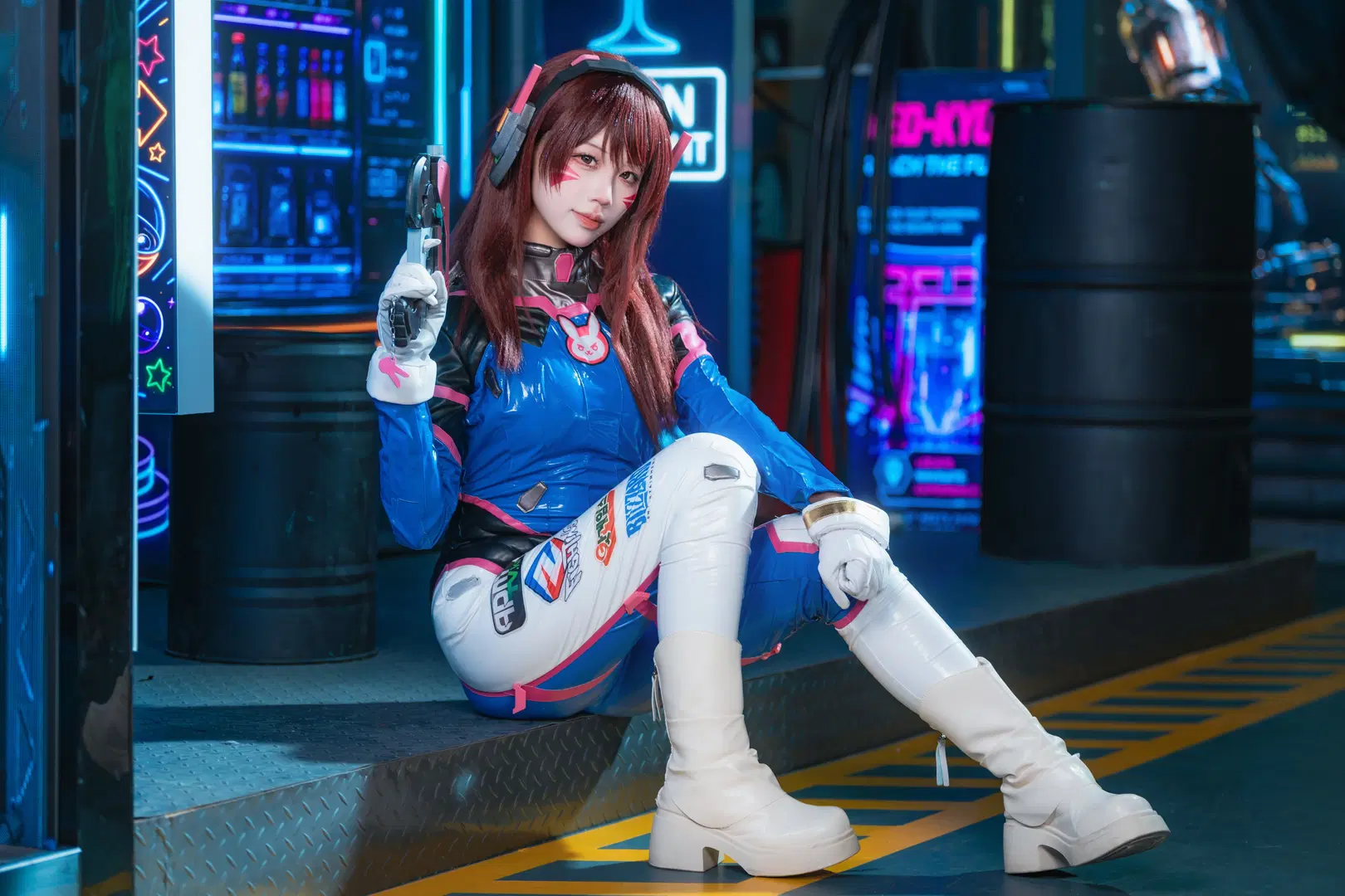 【D.Va cos】守望先锋霓虹赛博朋克，紧身战衣再现战场精灵 - 老塞Liquidboom - 第8张
