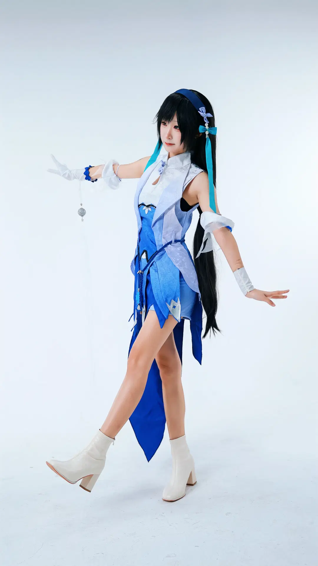 【西施cos】王者榮耀少女心白棚拍攝，展現靈動細節