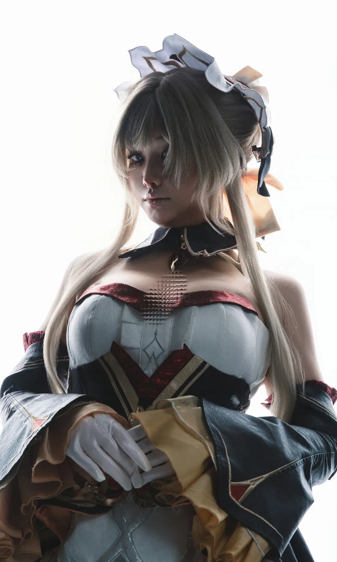 【サンドローネ コスプレ】白ホリ撮影の光と影に宿る人形のコスプレポーズの参考記録 - Bearsan - 4枚目