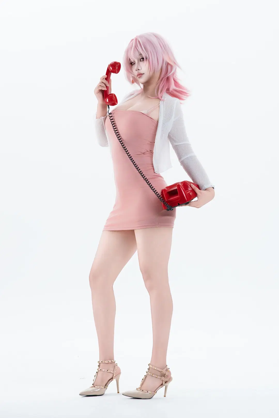 【レミエール コスプレ】『ゼンレスゾーンゼロ』セルフコーデ白ホリ撮影、レトロ電話が紡ぐ物語 - Bearsan - 5枚目