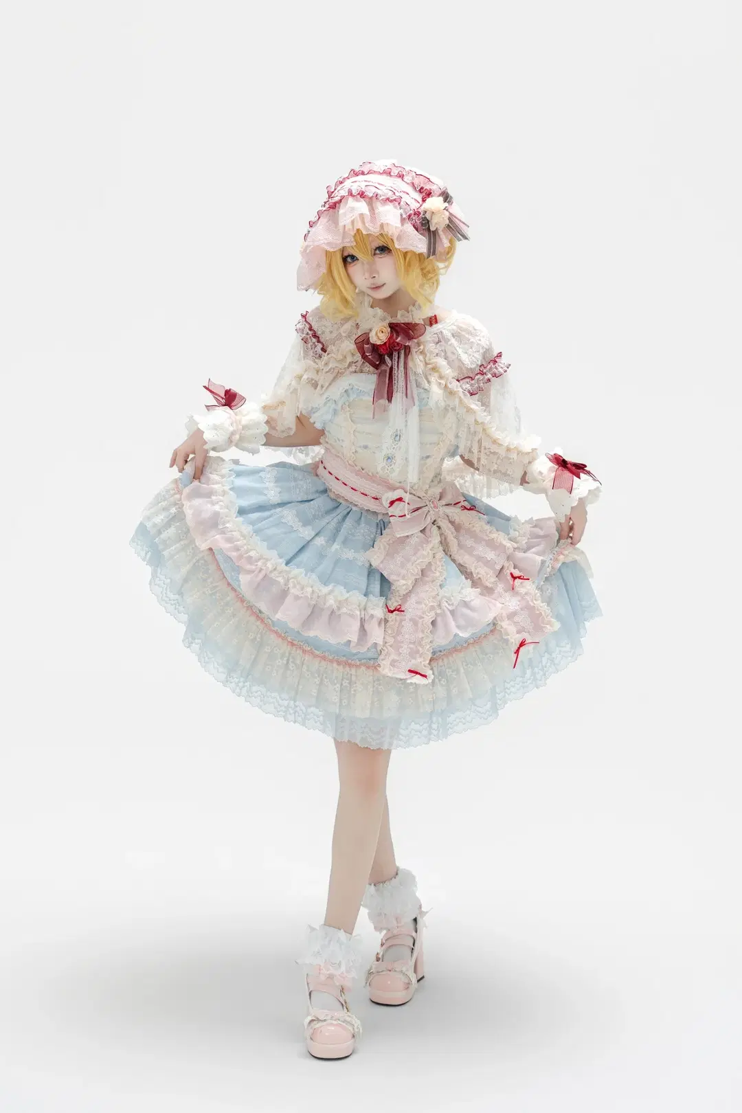 【爱丽丝玛格特罗依德cos】东方project doll系人偶的动作参考 - 井羊血weru - 第12张