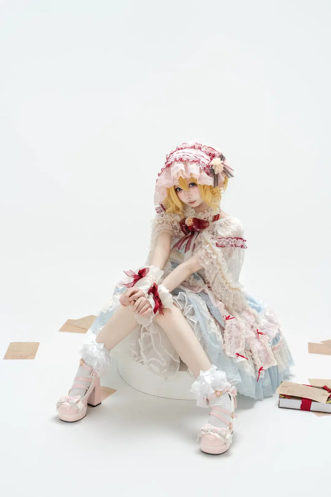【爱丽丝玛格特罗依德cos】东方project doll系人偶的动作参考 - 井羊血weru - 第3张