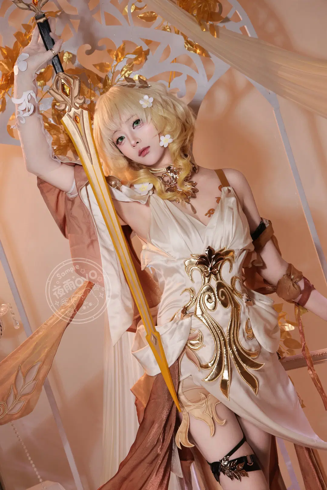 【阿格莱雅cos】崩坏星穹铁道金白织锦，这套服装细节真的拉满了
