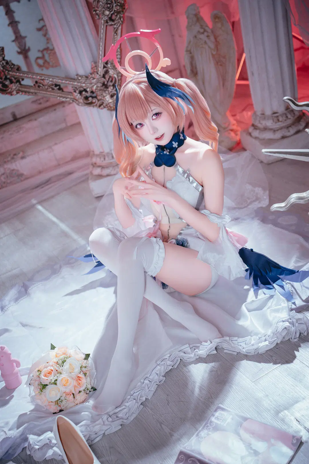 【下江コハル コスプレ】ブルーアーカイブ純白の誓約、白ストッキングと濃紺の翼の絶妙なコラボ - Shining_光 - 2枚目