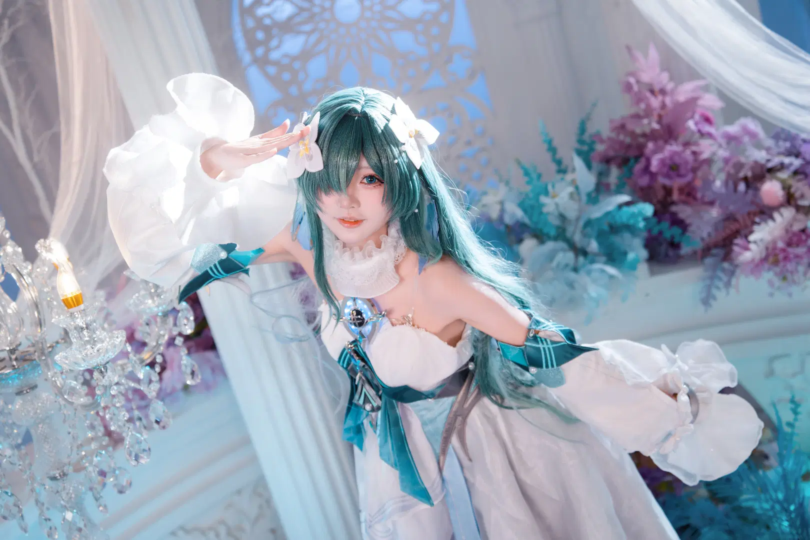 【沃雅妮莎cos】原神梦幻宫廷风，绿发白裙的灵动呈现 - 猫科狐狸米缸（痴呆版） - 第3张
