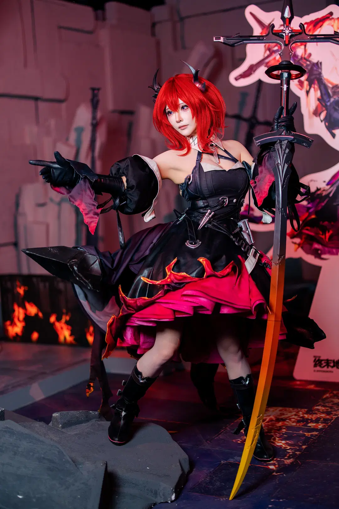 【レーヴァテイン コスプレ】『アークナイツ：エンドフィールド』ハイパーグリフカーニバル撮影記録 - 梦羽（胆子肥嘟嘟的） - 2枚目