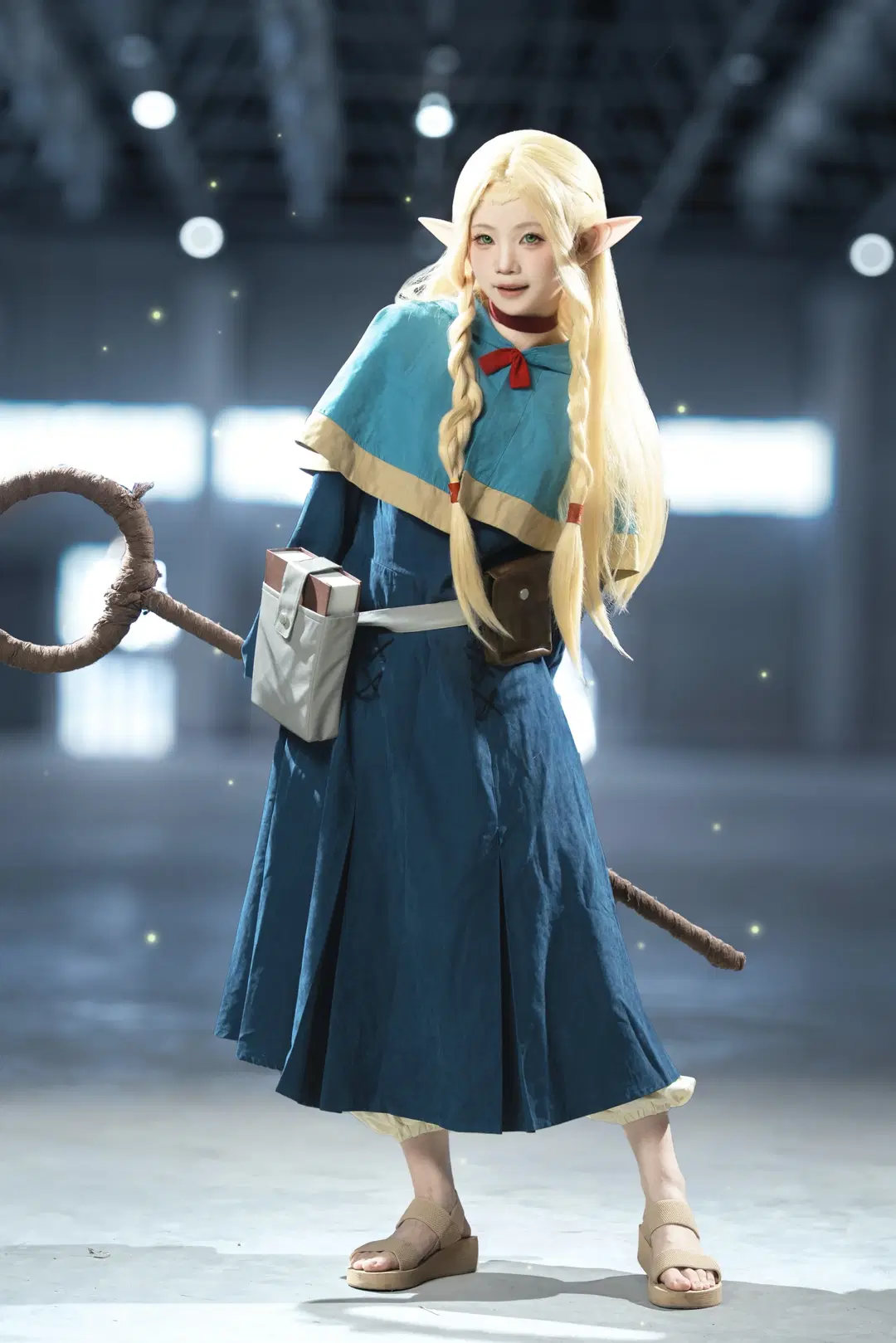 【マルシルコスプレ】『ダンジョン飯』の魔法使いが中山ASアニメ展にやってきた！ - 牢底（鬼王版） - 2枚目