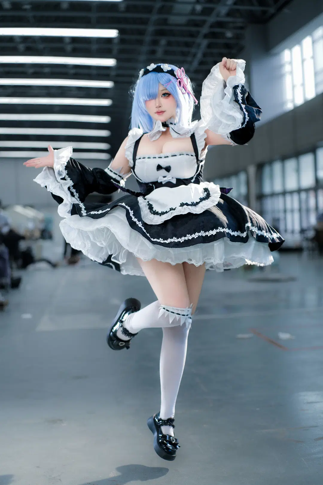 【レム コスプレ】『Re:ゼロから始める異世界生活』イベント写真＆ポーズ参考 - 芫宝 - 2枚目