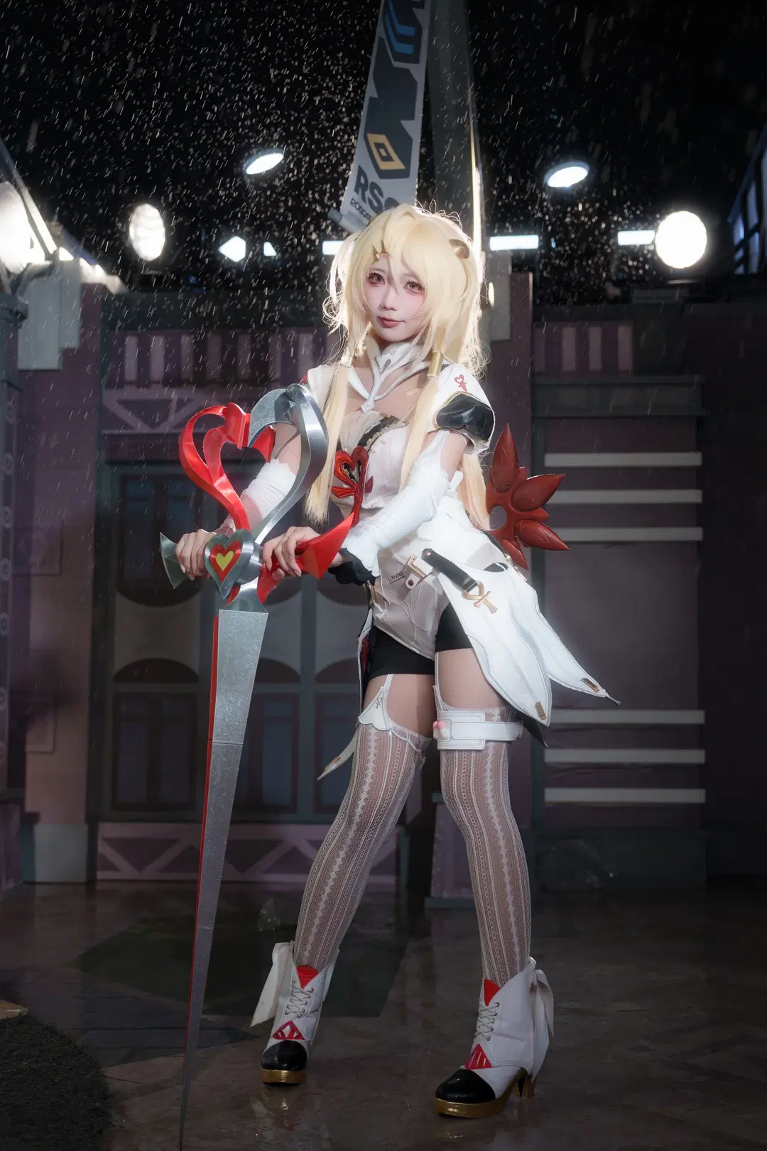【菲欧妮cos】绝区零雨夜战损风，挥剑太带感了 - 瑪萨卡卡卡 - 第3张