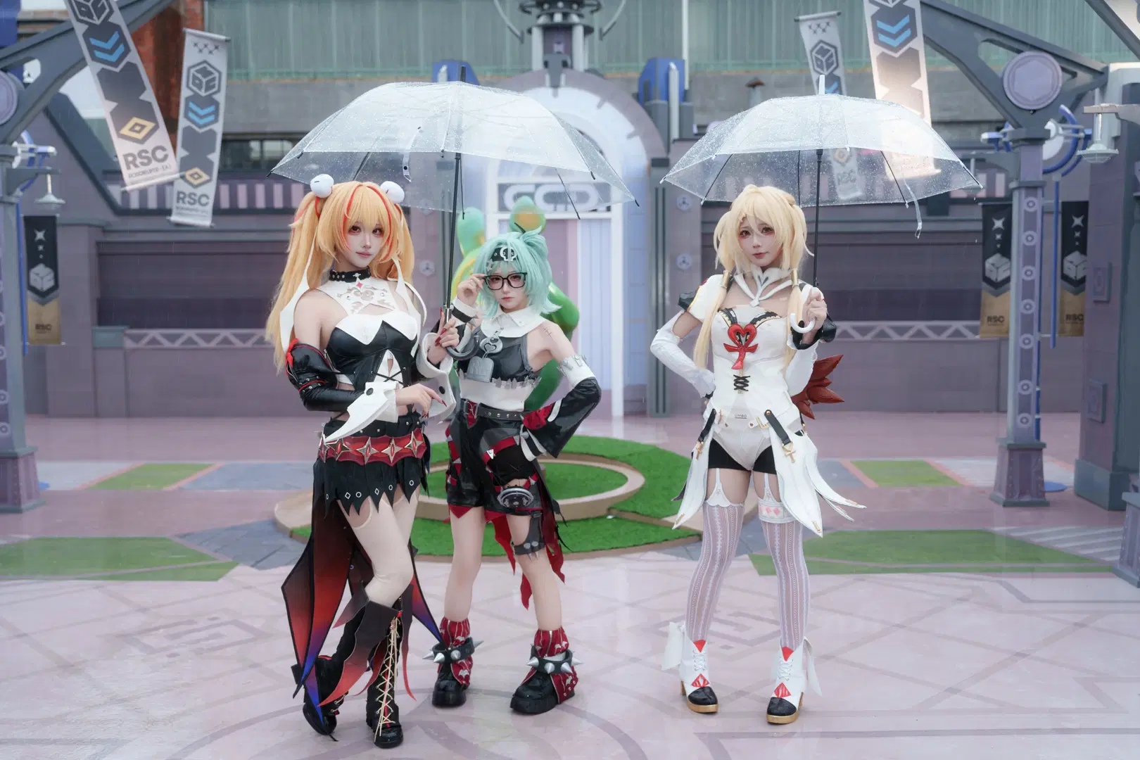 【菲欧妮cos】绝区零：马路上不让睡觉，大雨天REDLAND展台拍摄 - 瑪萨卡卡卡 - 第3张