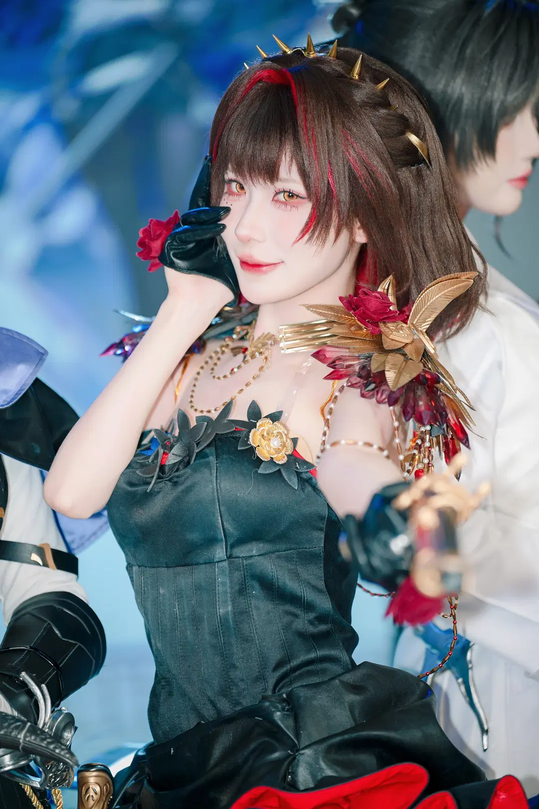 Beautiful and Dangerous: Dark Gothic Style Cosplay Convention Photography Log