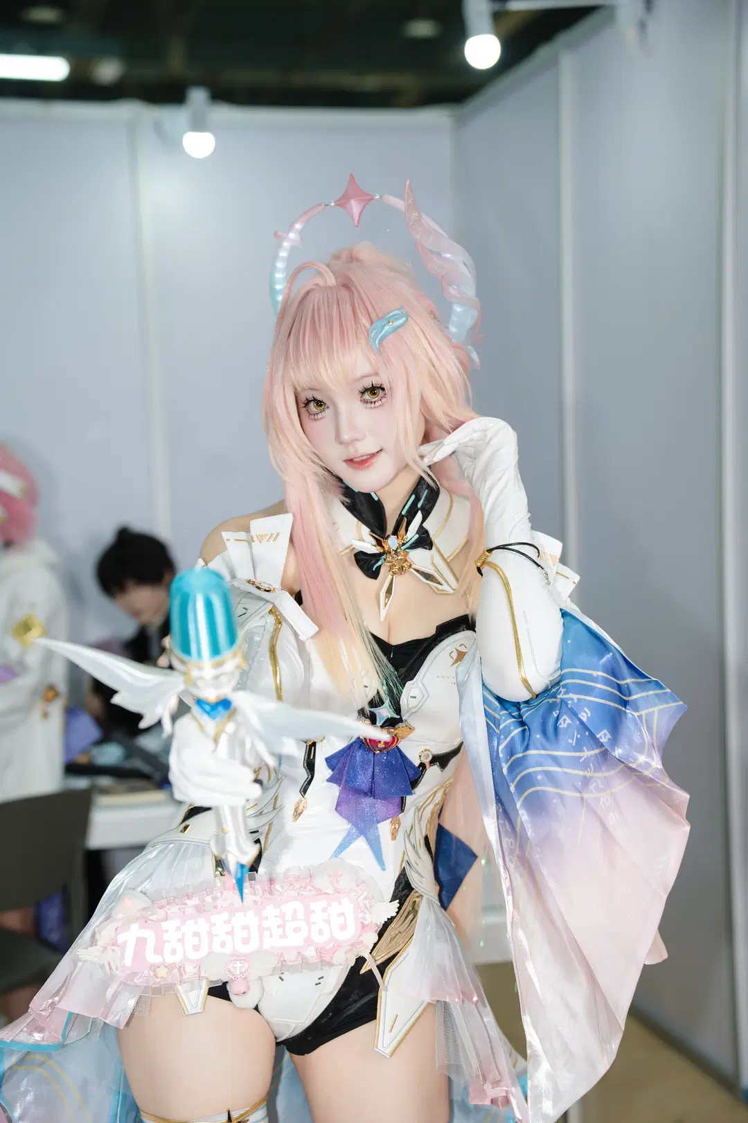 粉发精灵与魔法少女的展会随拍记录 - 朝三暮四 - 第2张
