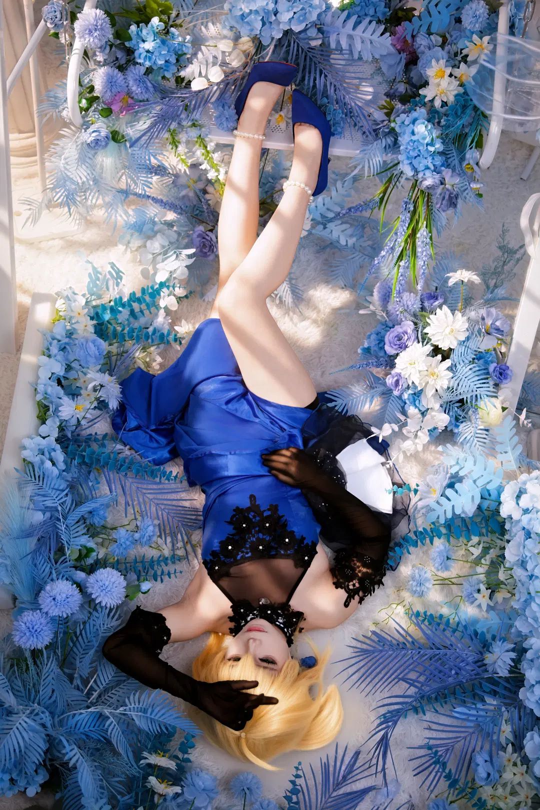 Anime-style photography, Altria cosplay, Fate, Studio portrait, Black stockings
